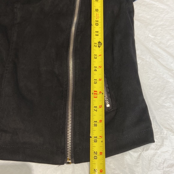 Forever 21 Zippered Black Lined Jacket - Picture 11 of 14